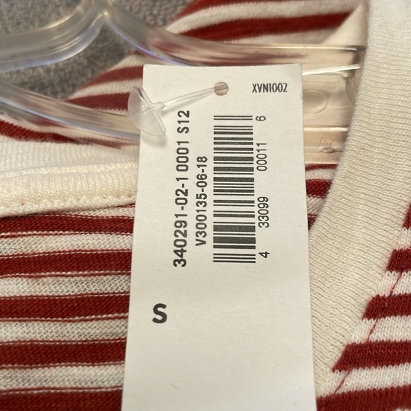 NWT OLD NAVY Striped Long Sleeve Tee Shirt with Curved Hems Small - Picture 8 of 8